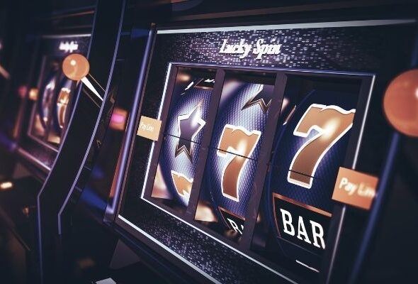 Effective Strategies to Increase Your Chances of Winning High-Prize Slot Games